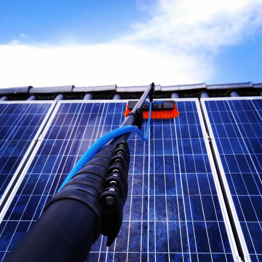 De tijd om uw zonnepanelen te reinigen